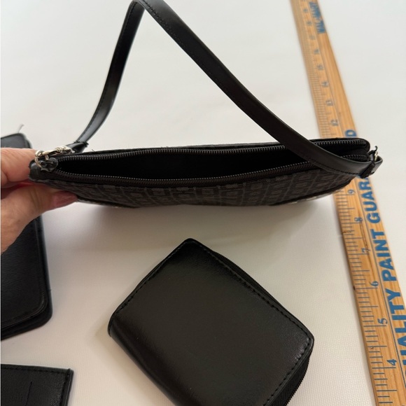 Black Wristlet and Wallet lot4 pieces total checkbook card holder - Picture 5 of 6
